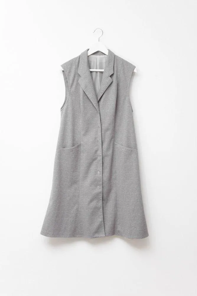 0017_SLEEVELESS VINTAGE GREY TRENCH