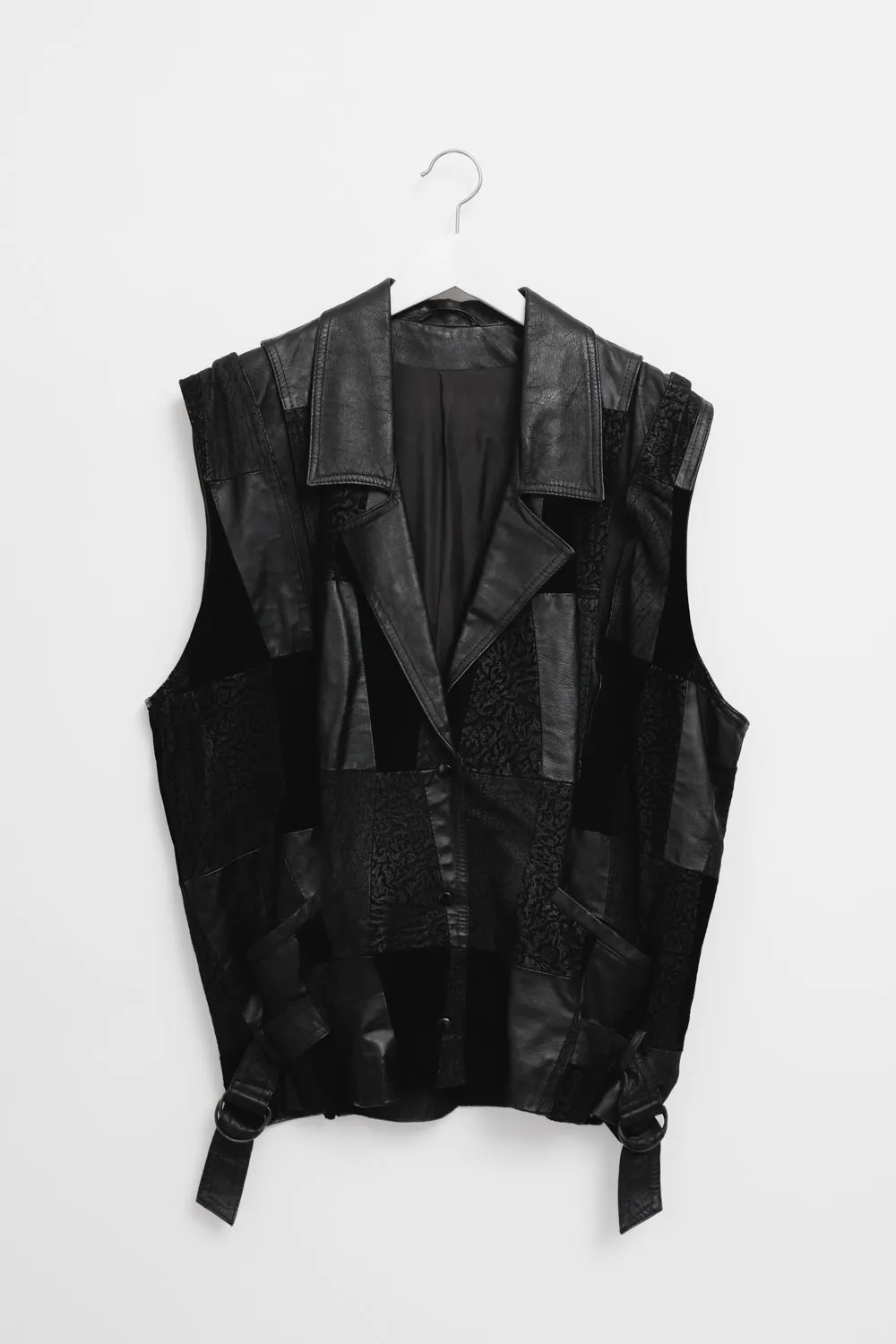 BLACK LEATHER VINTAGE OVERSIZE VEST