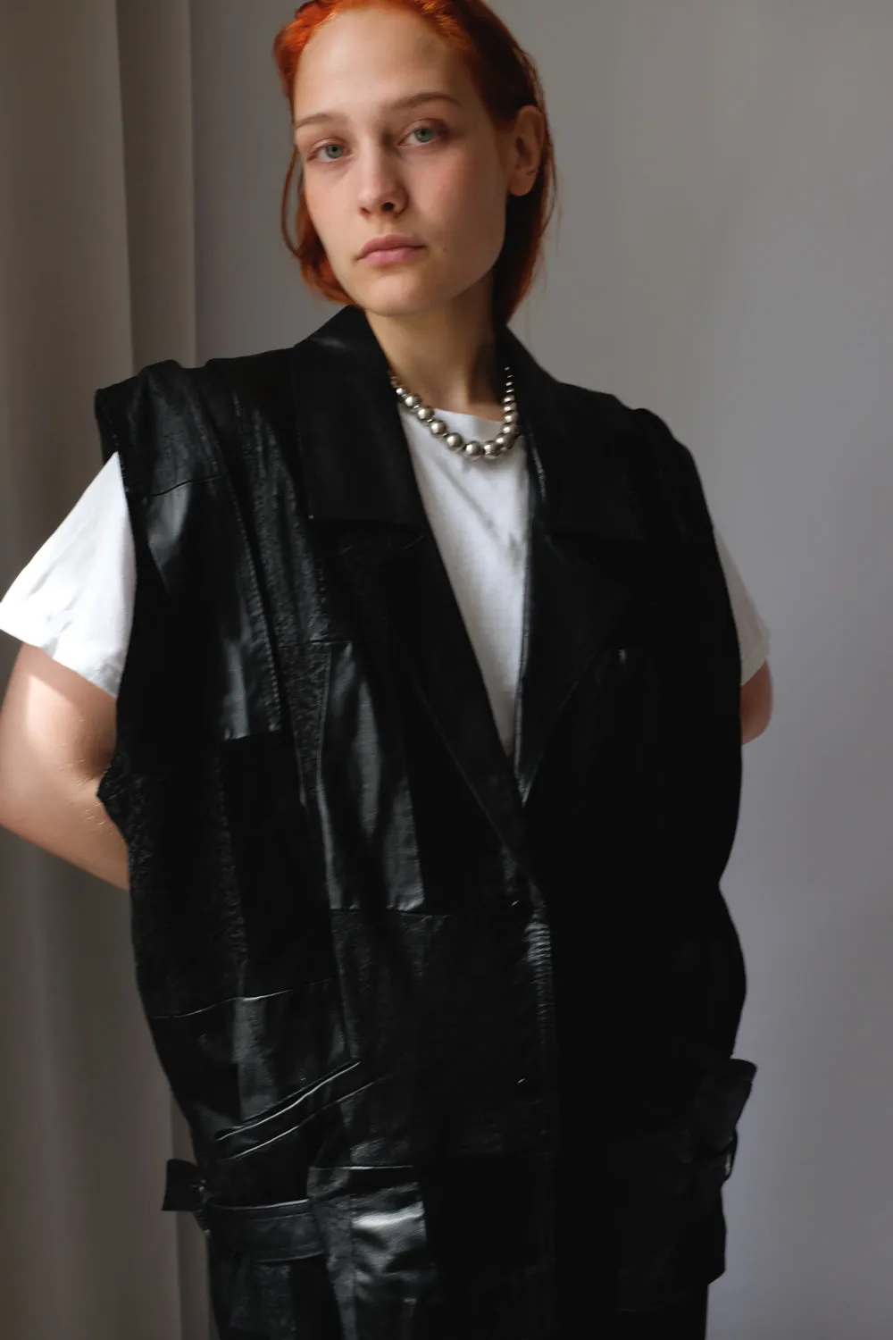 BLACK LEATHER VINTAGE OVERSIZE VEST