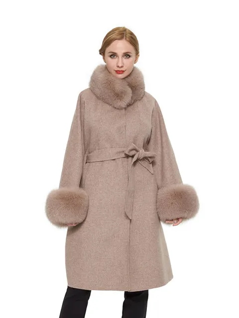 Cashmere blend coat with fox trim