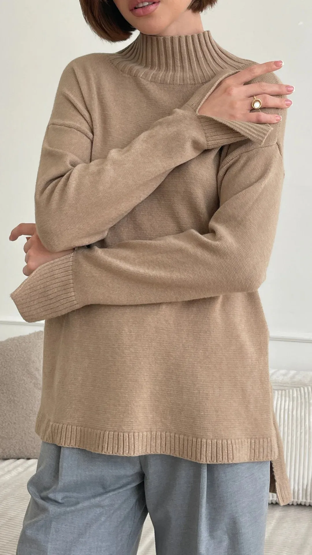 CHARLI MONA SWEATER IN CAMEL