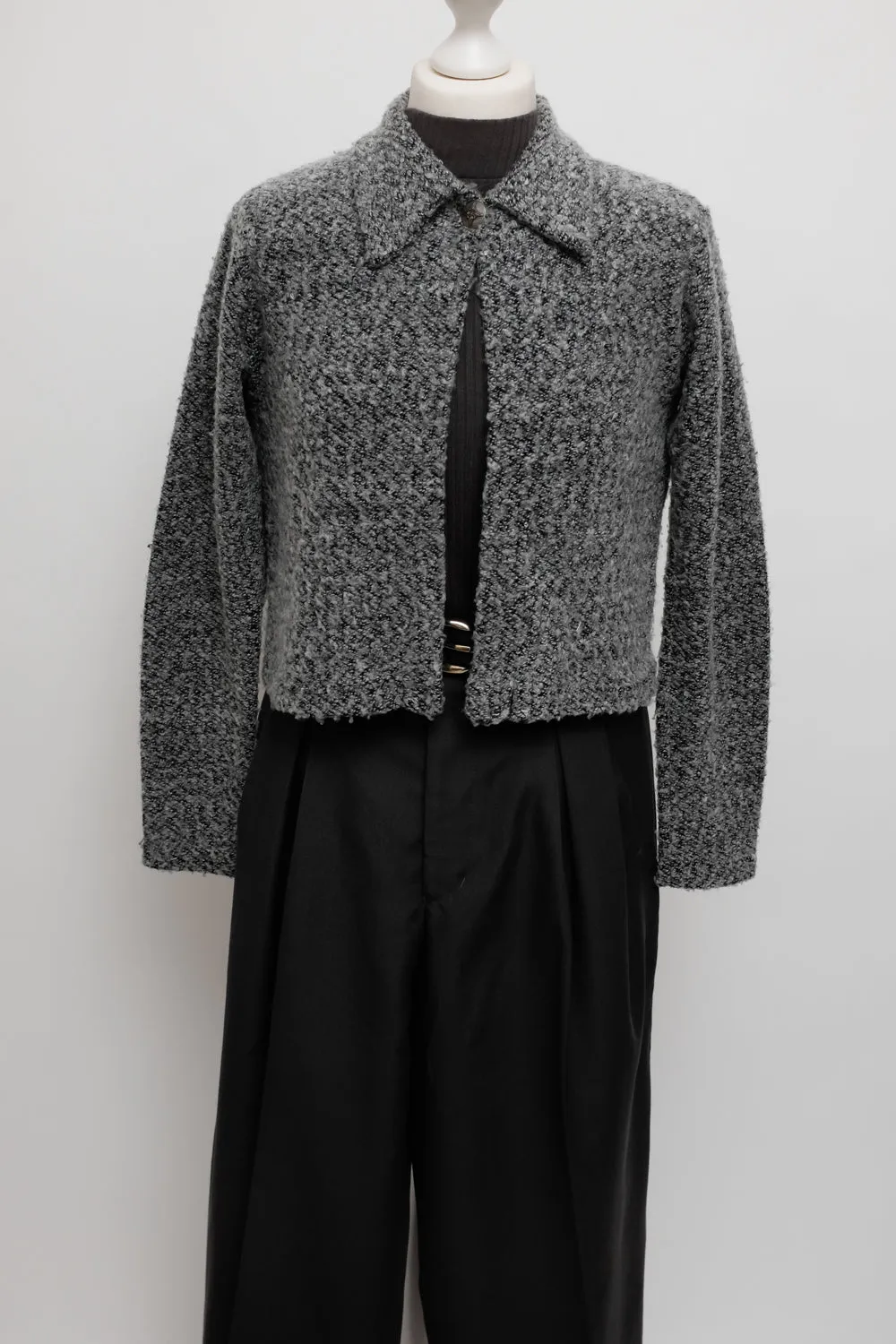 CROPPED WOOL BOUCLE GREY CARDIGAN