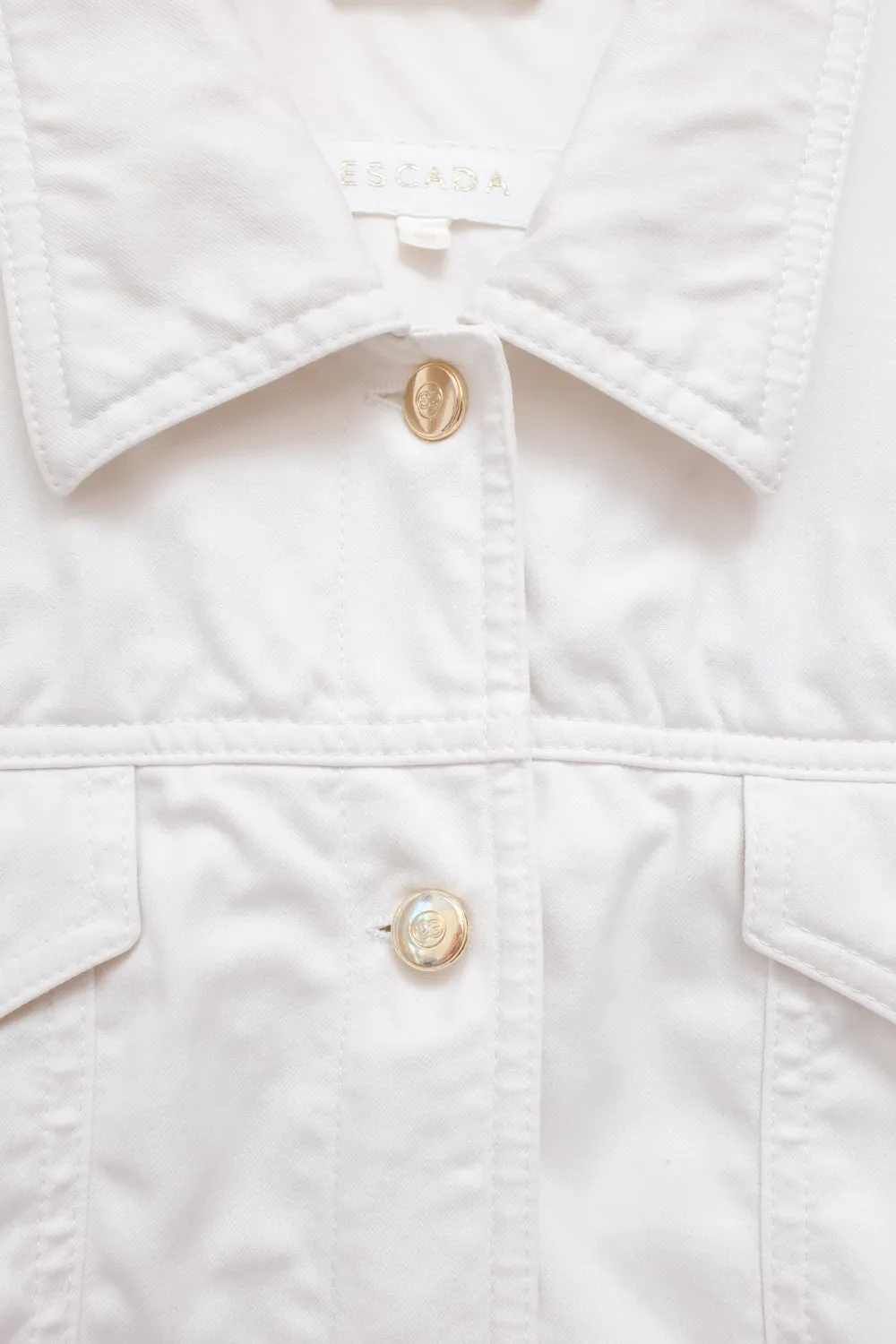 ESCADA WHITE SHORT ARM DENIM JACKET