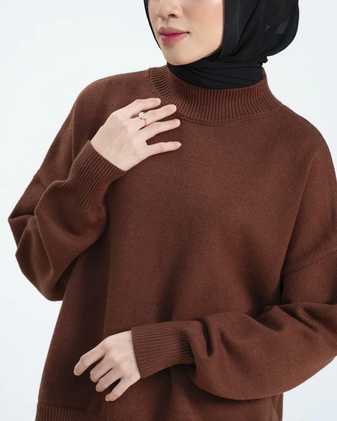 Esmee Sweater - Brown - Sweater Atasan Knitwear Wanita - KW1720080