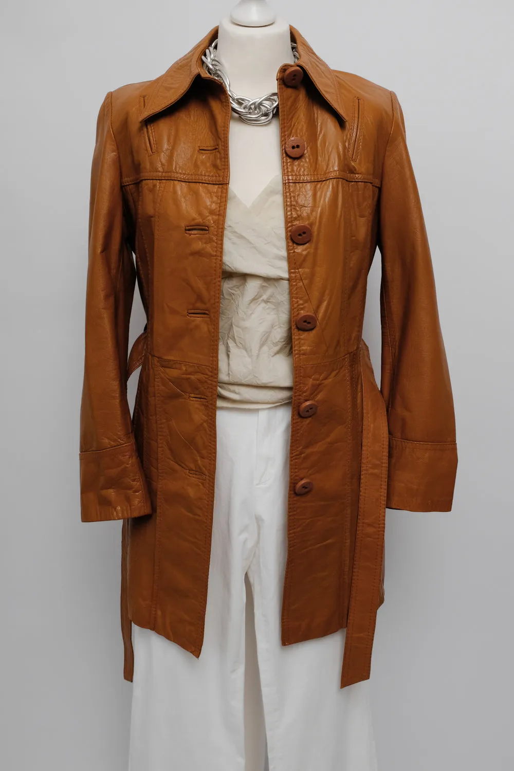 LEATHER CARAMEL BELTED 70's VINTAGE COAT