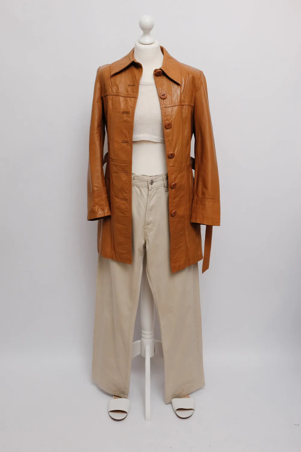 LEATHER CARAMEL BELTED 70's VINTAGE COAT