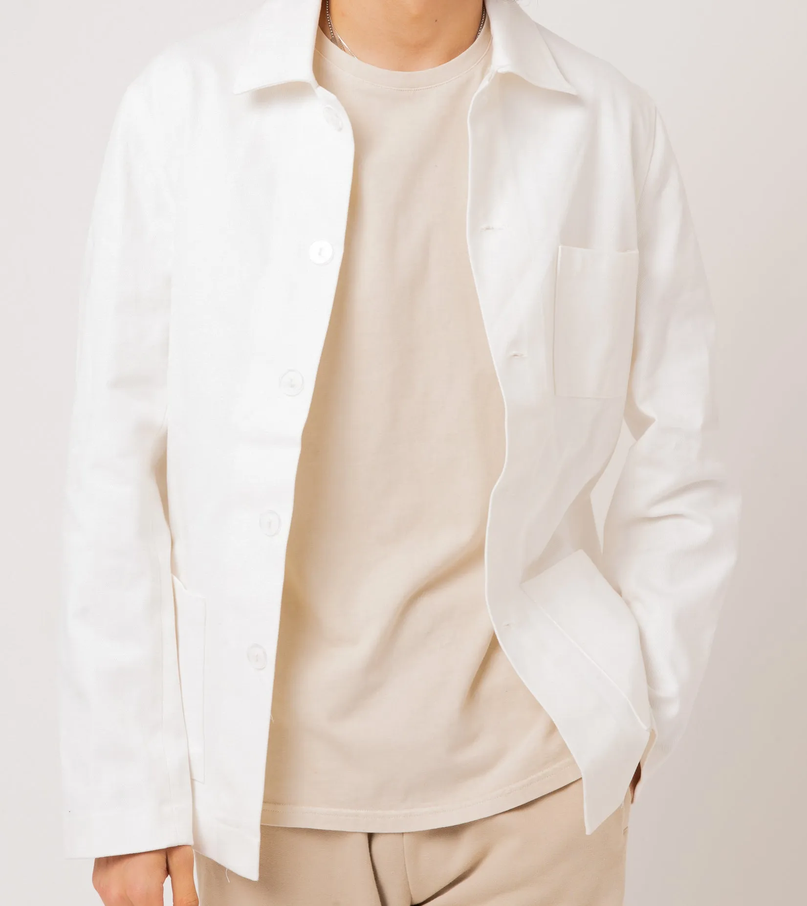 Mens lightweight Organic twill Medgar jacket in cream.