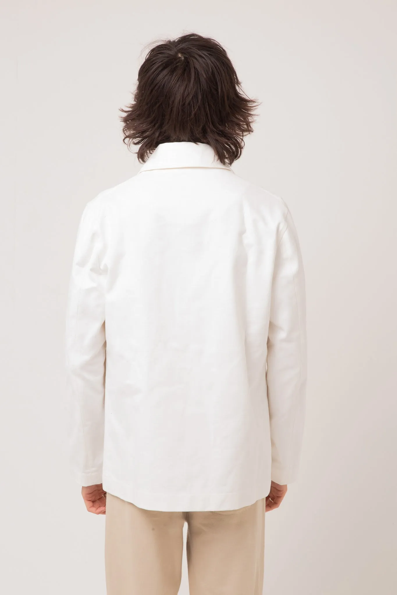 Mens lightweight Organic twill Medgar jacket in cream.