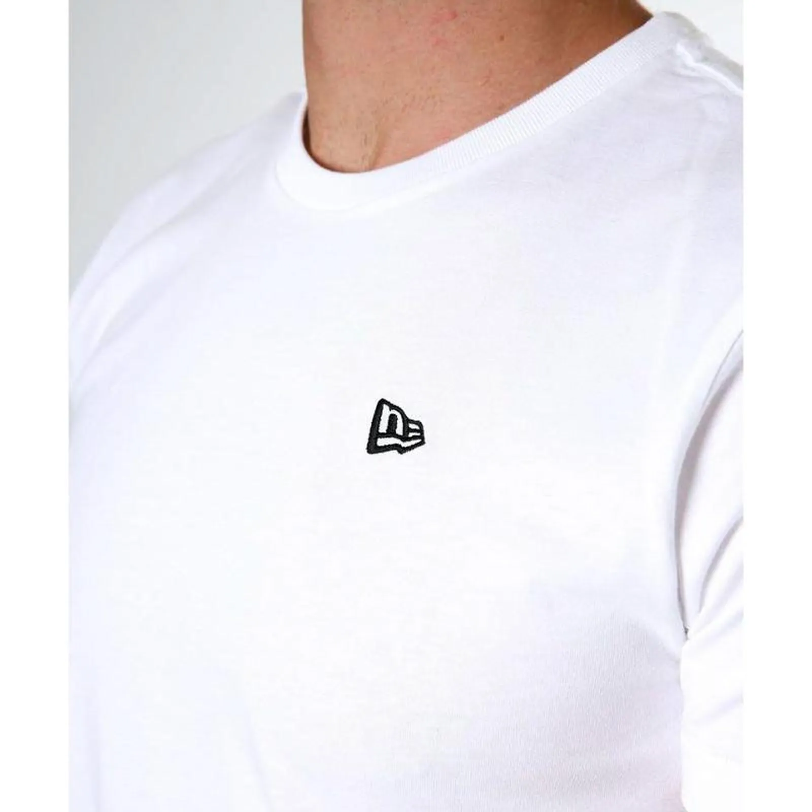 New Era Essential Logo T-Shirt - White