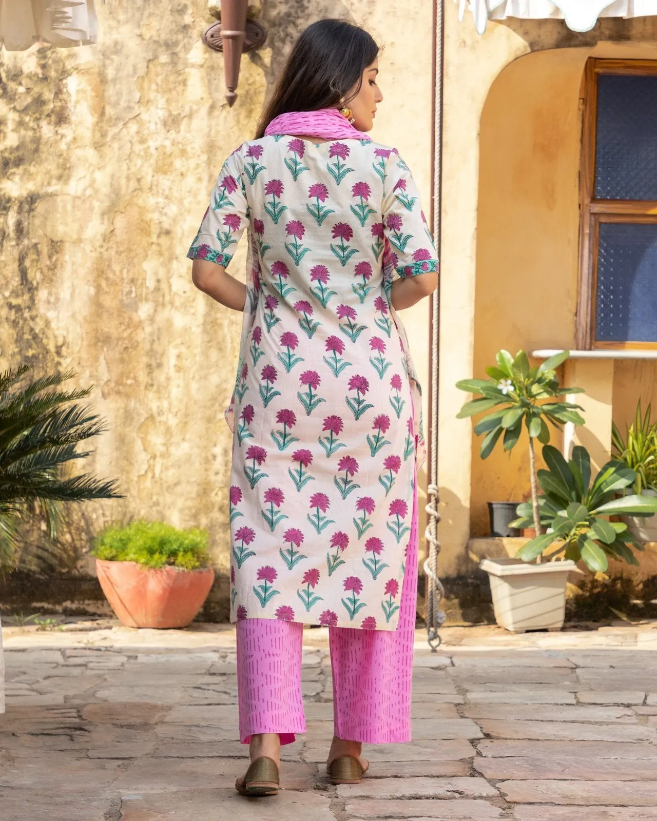 Off-white & Pink Block Print Cotton Kurta Pant Set ( Set of 3 )