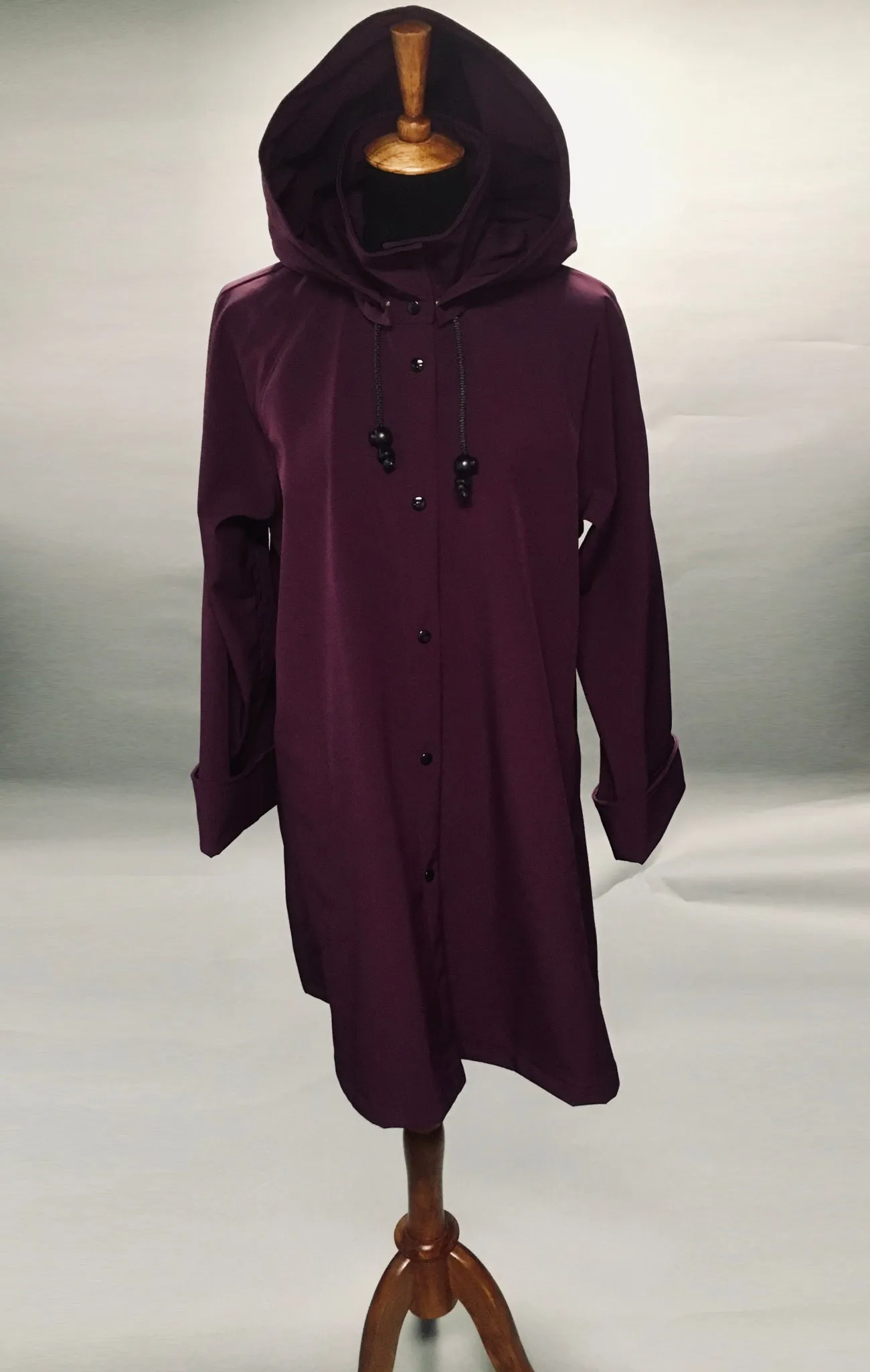 *Women's Purple Mesh Lined Snap Raincoat (SM0220B)